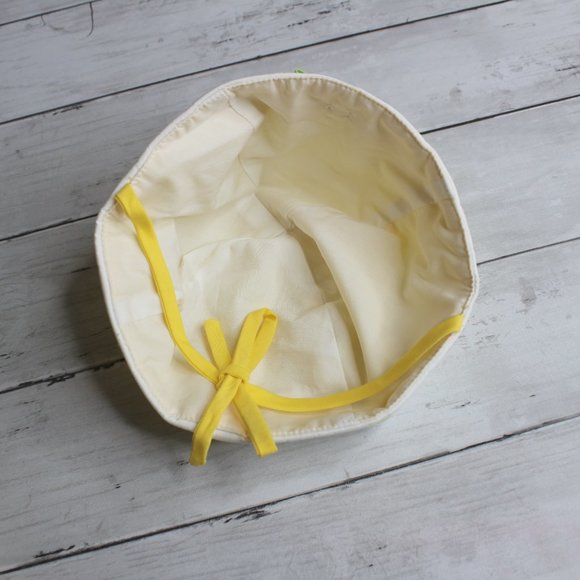 Vintage Baby Girl's Bubble Romper Shorts Bonnet Hat Set Size 6-9 Mo - Picture 4 of 7